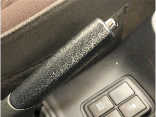 トヨタ アクア １．５ Ｇ H27年 (東海) 99