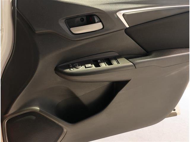 ホンダ フィット １．３ １３Ｇ Ｓパッケージ H28年 (東海) 99
