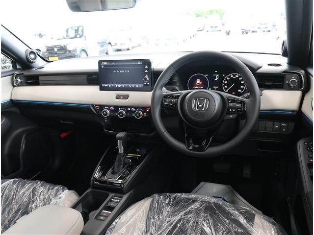 ホンダ ヴェゼル １．５ Ｅ：ＨＥＶ Ｚ プレイパッケージ R8年 (東海) 99
