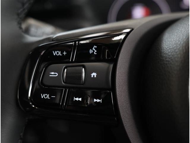ホンダ ヴェゼル １．５ Ｅ：ＨＥＶ Ｚ プレイパッケージ R8年 (東海) 99