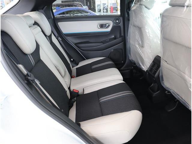 ホンダ ヴェゼル １．５ Ｅ：ＨＥＶ Ｚ プレイパッケージ R8年 (東海) 99