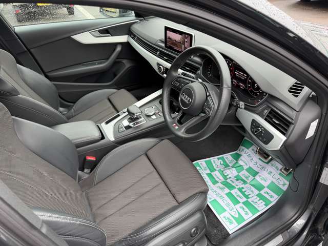 アウディ Ａ４　アバント ２．０ ＴＦＳＩ スポーツ Ｓラインパッケージ H29年 (東海) 99