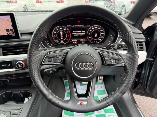 アウディ Ａ４　アバント ２．０ ＴＦＳＩ スポーツ Ｓラインパッケージ H29年 (東海) 99