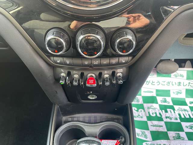 ミニ ミニクロスオーバー クーパー Ｄ プレミアムプラスパッケージ R5年 (東海) 99
