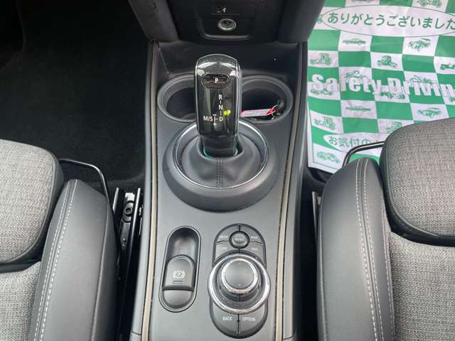 ミニ ミニクロスオーバー クーパー Ｄ プレミアムプラスパッケージ R5年 (東海) 99