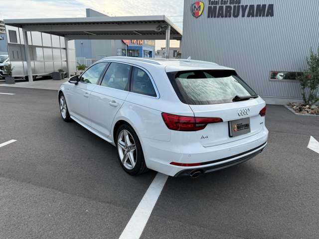 アウディ Ａ４　アバント ２．０ ＴＦＳＩ Ｓラインパッケージ H28年 (東海) 99