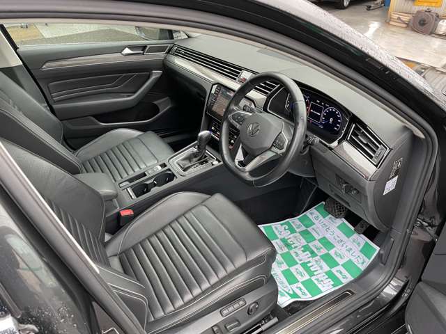 フォルクスワーゲン パサートヴァリアント ＴＤＩ エレガンス アドバンス ディーゼルターボ R3年 (東海) 99