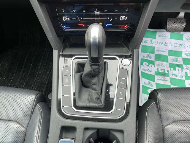 フォルクスワーゲン パサートヴァリアント ＴＤＩ エレガンス アドバンス ディーゼルターボ R3年 (東海) 99