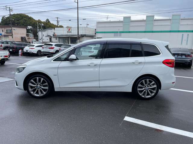 ＢＭＷ ２シリーズグランツアラー ２１８Ｄ ラグジュアリー ディーゼルターボ H27年 (東海) 99