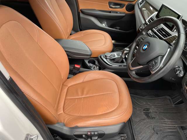 ＢＭＷ ２シリーズグランツアラー ２１８Ｄ ラグジュアリー ディーゼルターボ H27年 (東海) 99
