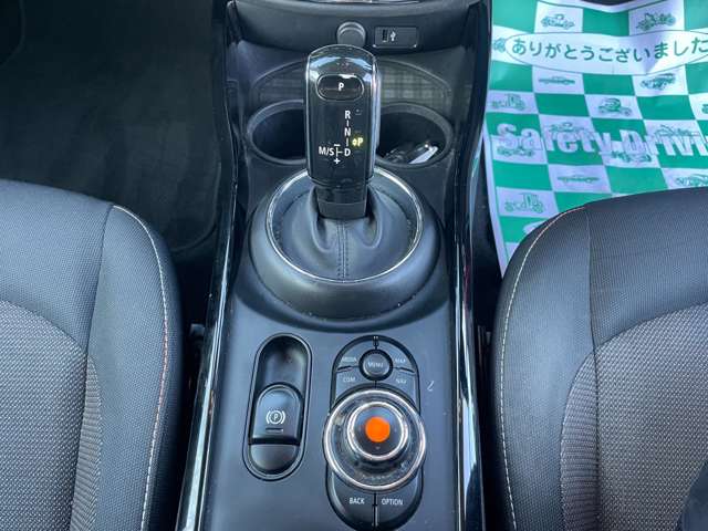 ミニ ミニクラブマン クーパー Ｄ R2年 (東海) 99