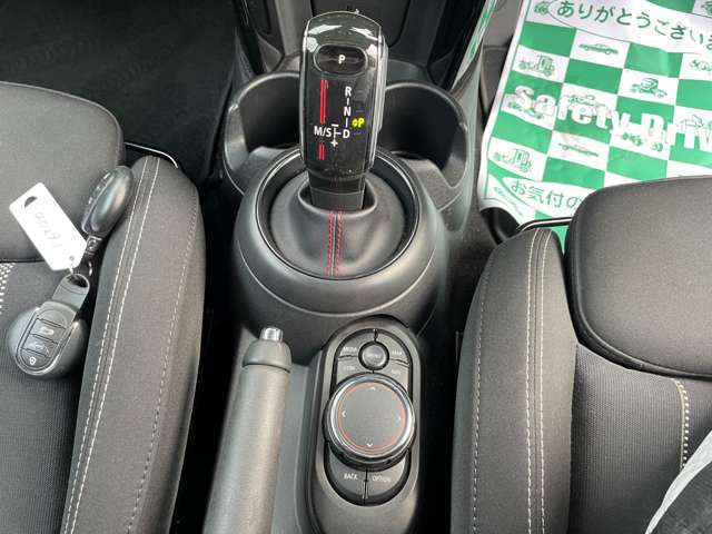 ミニ ミニ クーパーＳ ５ドア ＤＣＴ H30年 (東海) 99