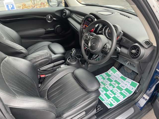 ミニ ミニ クーパーＳ ３ドア ＤＣＴ R1年 (東海) 99