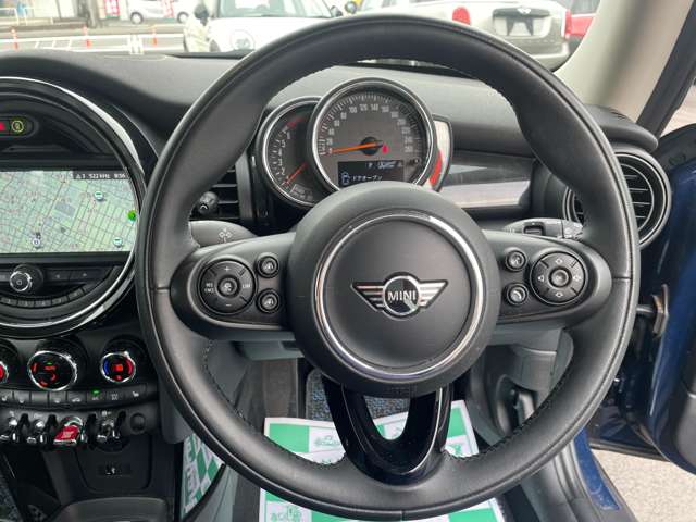 ミニ ミニ クーパーＳ ３ドア ＤＣＴ R1年 (東海) 99