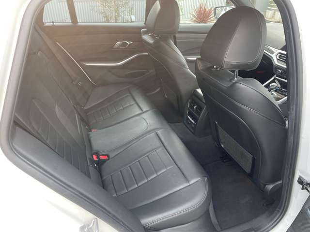 ＢＭＷ ３シリーズ ３２０Ｄ Ｘドライブ Ｍスポーツ ディーゼルターボ ４ＷＤ R2年 (東海) 99