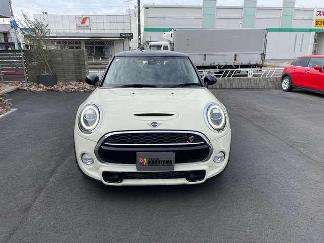 ミニ ミニ クーパーＳ ３ドア ＤＣＴ R1年 (東海) 99