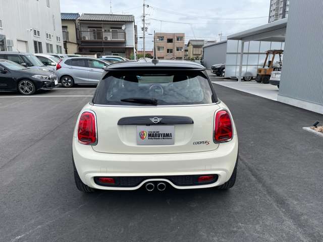 ミニ ミニ クーパーＳ ３ドア ＤＣＴ R1年 (東海) 99