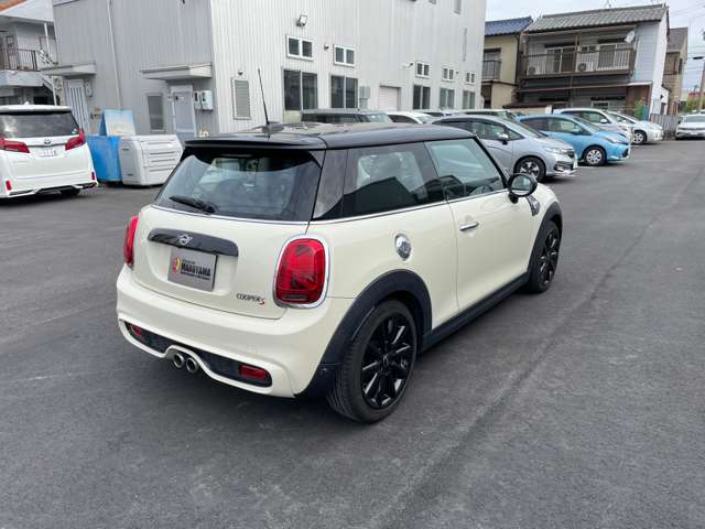 ミニ ミニ クーパーＳ ３ドア ＤＣＴ R1年 (東海) 99