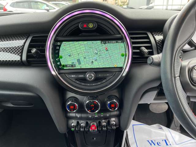 ミニ ミニ クーパーＳ ３ドア ＤＣＴ R1年 (東海) 99
