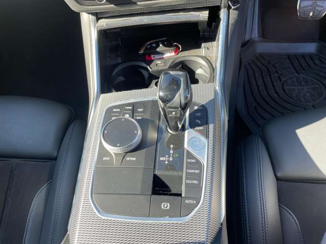 ＢＭＷ ３シリーズ ３２０Ｄ Ｘドライブ Ｍスポーツ ディーゼルターボ ４ＷＤ R3年 (東海) 99