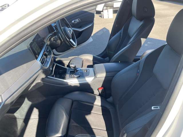 ＢＭＷ ３シリーズ ３２０Ｄ Ｘドライブ Ｍスポーツ ディーゼルターボ ４ＷＤ R3年 (東海) 99