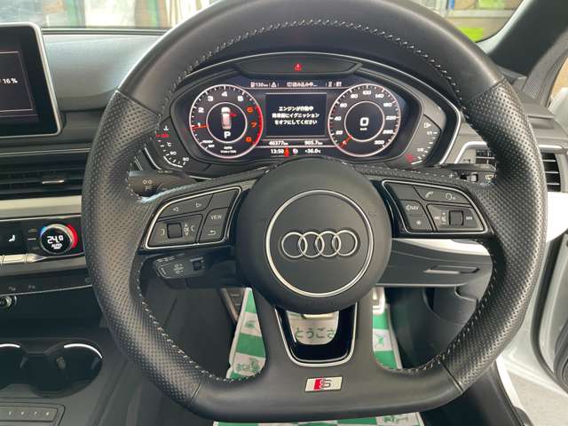 アウディ Ａ４　アバント ４０ ＴＦＳＩ スポーツ Ｓラインパッケージ R1年 (東海) 99