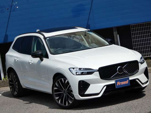 ボルボ ＸＣ６０ ウルトラ Ｔ６ ＡＷＤ プラグイン ハイブリッド ４ＷＤ R7年 (東海) 99