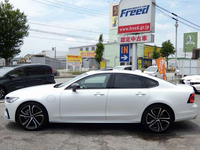 ボルボ Ｓ９０ リチャージ アルティメット Ｔ８ ＡＷＤ プラグイン ハイブリッド ４ＷＤ R6年 (東海) 99