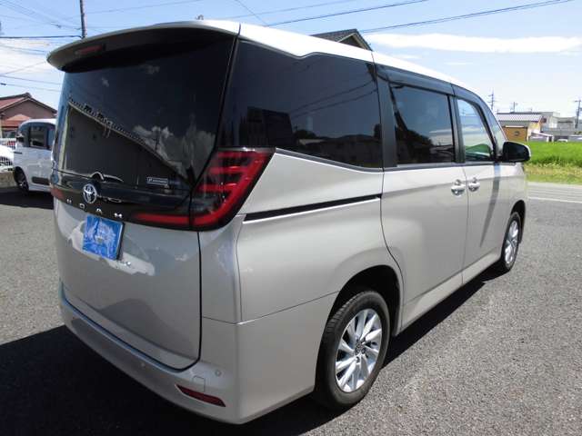 トヨタ ノア ２．０ Ｇ ４ＷＤ R5年 (東海) 99