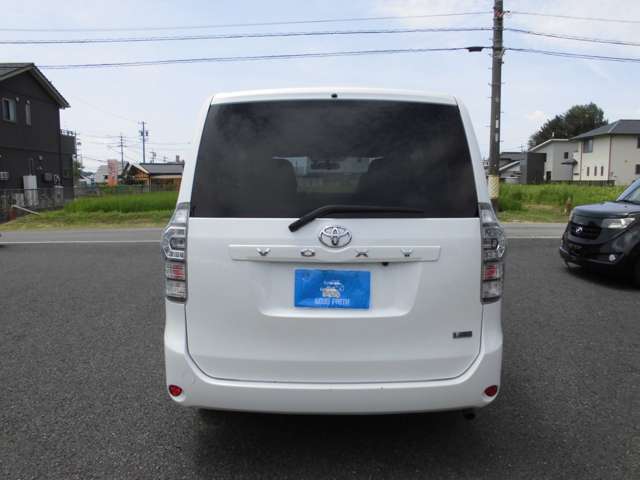 トヨタ ヴォクシー ２．０ Ｘ Ｌエディション H23年 (東海) 99