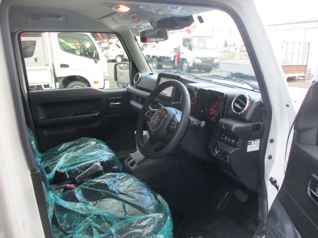 スズキ ジムニー　ノマド １．５ ＦＣ ４ＷＤ R7年 (東海) 99