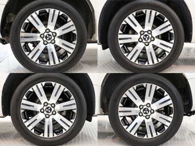 三菱 デリカ　Ｄ：５ ２．２ Ｐ ディーゼルターボ ４ＷＤ R1年 (東海) 99