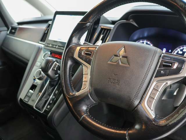 三菱 デリカ　Ｄ：５ ２．２ Ｐ ディーゼルターボ ４ＷＤ R1年 (東海) 99