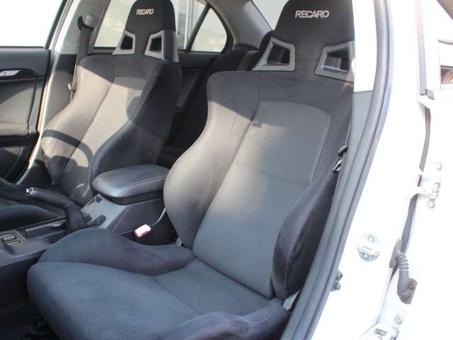 三菱 ランサー ２．０ ＧＳＲ Ｘ ４ＷＤ H24年 (東海) 99