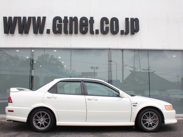 ホンダ アコード ２．２ ユーロＲ H13年 (東海) 99