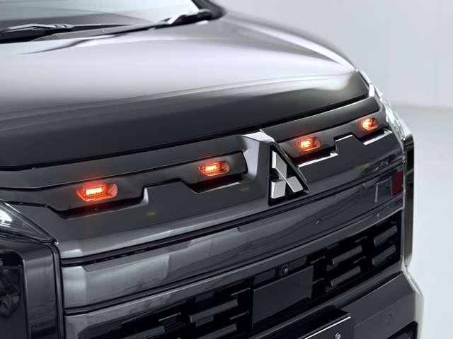 三菱 デリカ　Ｄ：５ ２．２ Ｐ ディーゼルターボ ４ＷＤ R8年 (関東) 99