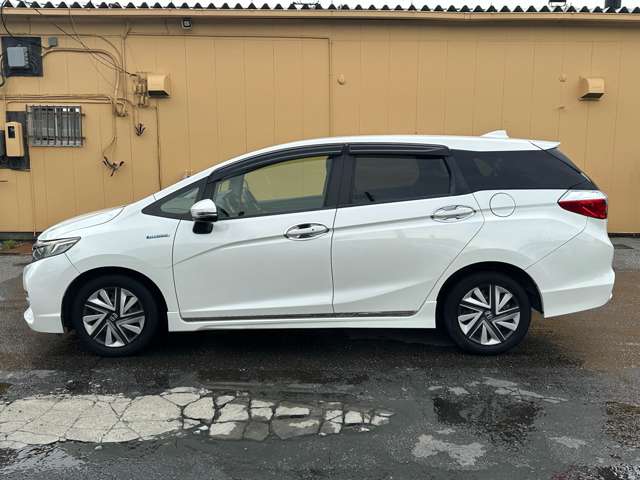 ホンダ シャトル １．５ ハイブリッド Ｘ H29年 (関東) 99