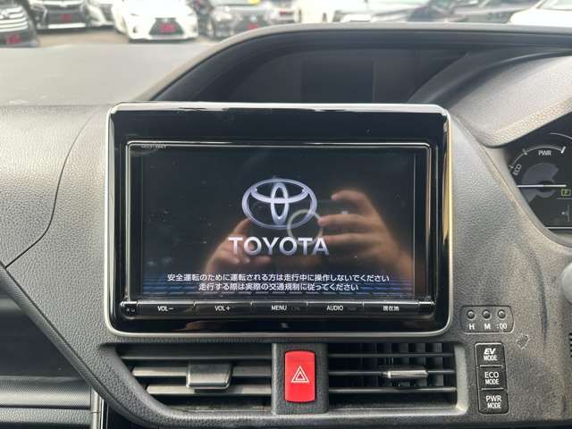 トヨタ ノア １．８ ハイブリッド ＳＩ ＷＸＢ H30年 (関東) 99