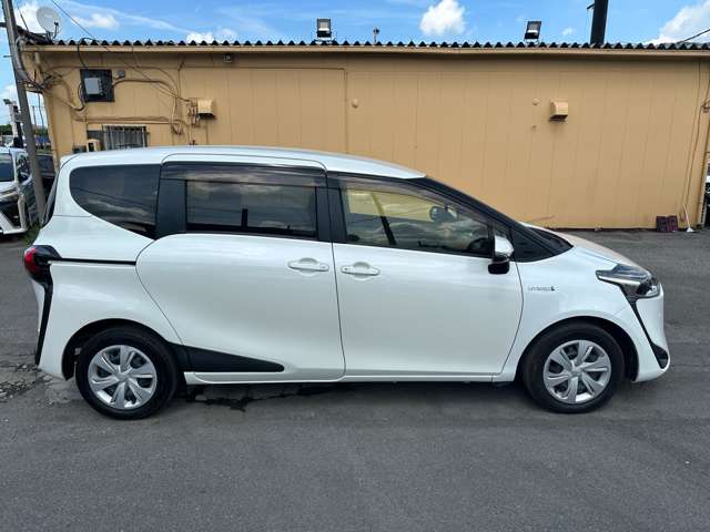 トヨタ シエンタ　ハイブリッド ハイブリッド １．５ Ｇ H30年 (関東) 99