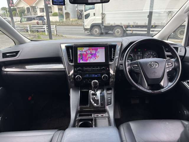 トヨタ アルファード　ハイブリッド ハイブリッド ２．５ ＳＲ Ｃパッケージ Ｅ－ＦＯＵＲ ４ＷＤ H29年 (関東) 99