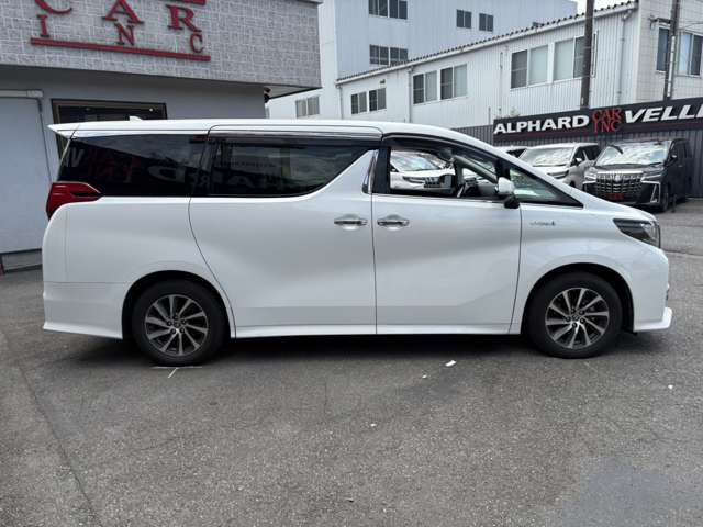 トヨタ アルファード　ハイブリッド ハイブリッド ２．５ ＳＲ Ｃパッケージ Ｅ－ＦＯＵＲ ４ＷＤ H29年 (関東) 99