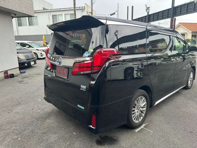 トヨタ アルファード　ハイブリッド ハイブリッド ２．５ Ｓ タイプゴールド Ｅ－ＦＯＵＲ ４ＷＤ R2年 (関東) 99