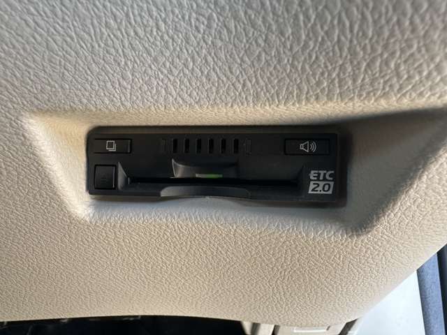 トヨタ シエンタ　ハイブリッド ハイブリッド １．５ Ｇ H28年 (関東) 99