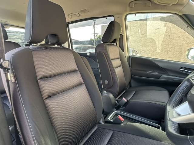 日産 セレナ １．２ Ｅ－ＰＯＷＥＲ ハイウェイスター Ｖ H30年 (関東) 99