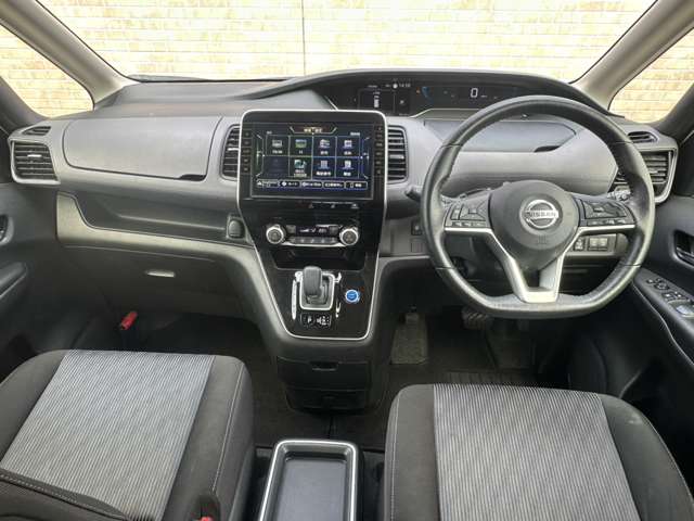 日産 セレナ １．２ Ｅ－ＰＯＷＥＲ ハイウェイスター Ｖ R1年 (関東) 99