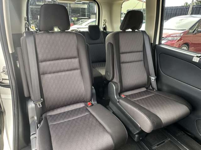 日産 セレナ １．２ Ｅ－ＰＯＷＥＲ ハイウェイスター Ｖ R1年 (関東) 99