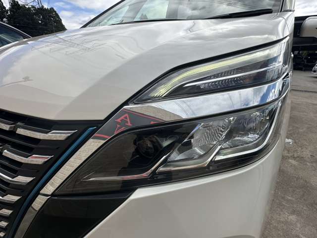 日産 セレナ １．２ Ｅ－ＰＯＷＥＲ ハイウェイスター Ｖ R1年 (関東) 99