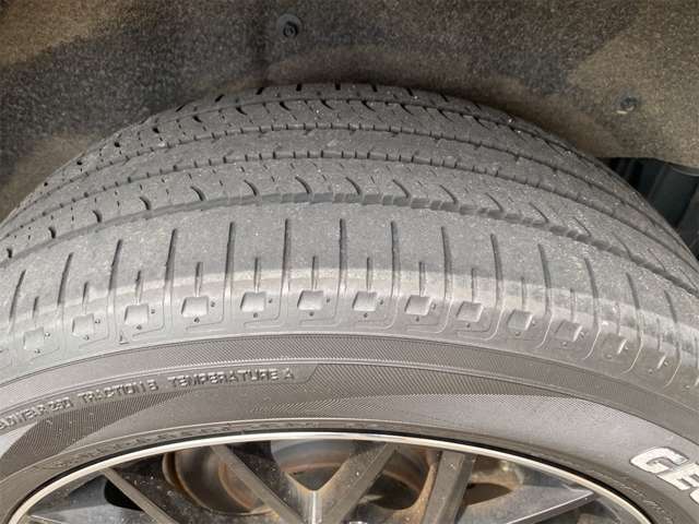 三菱 デリカ　Ｄ：５ ２．２ Ｐ ディーゼルターボ ４ＷＤ R3年 () 99