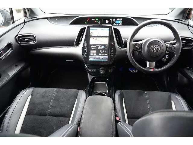 トヨタ プリウスＰＨＶ １．８ Ｓ ナビパッケージ ＧＲ スポーツ R1年 (関東) 99