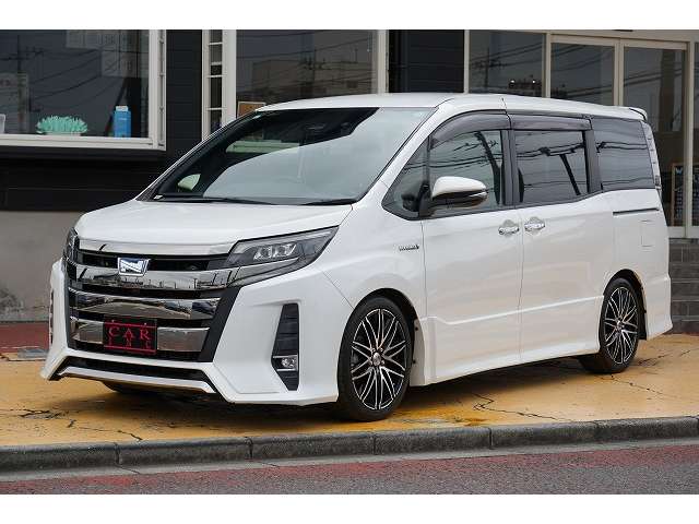 トヨタ ノア １．８ ハイブリッド ＳＩ ＷＸＢ H29年 (関東) 99